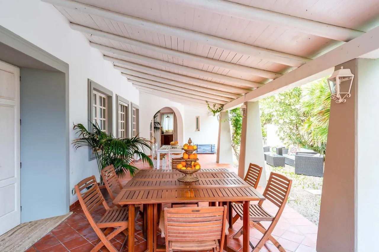 Guest house Villa Mancuso De Gaetani & Spa Capo d'Orlando